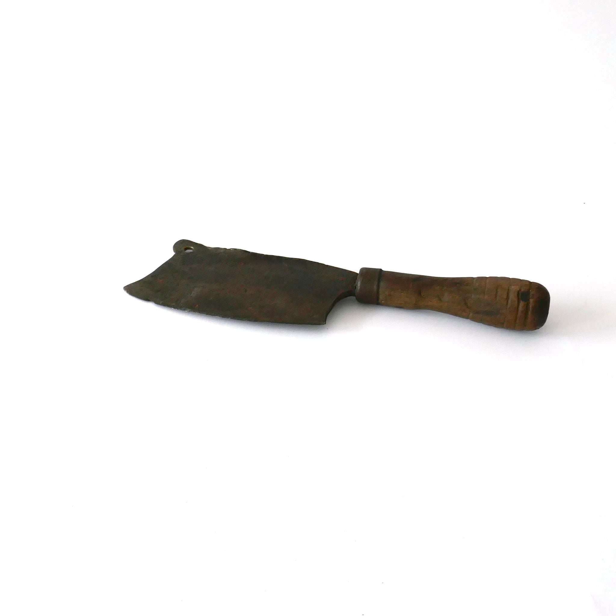 Vintage Schneidebrett mit Messer